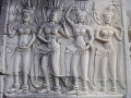 3916752-Aspara-dancers-carved-into-the-wall-of-Angkor-Wat-0.jpg